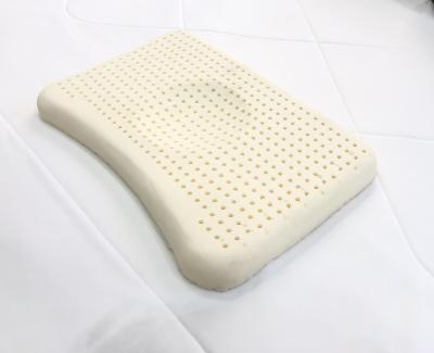 China Anti-static super comfortable latex baby head pillow and kids latex pillow for newborn to prevent flat head. for sale