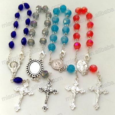 China Religious Rosary Bracelet, Catholic Religious Chandelier Wrap Glass Crystal Cross Bracelet for sale