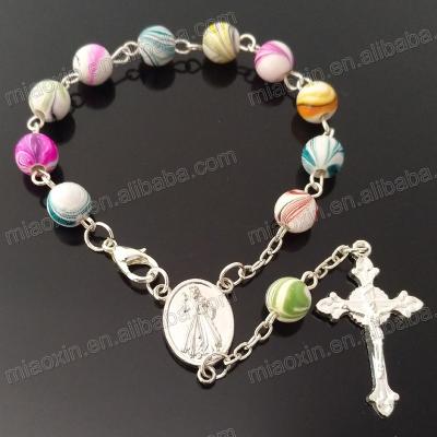 China Italy Fashion Design 8mm Religious St Benedict Pearl With Gold Decade Rosary Covered Silver Bracelet for sale