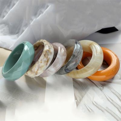 China Color religious luxury cute bracelet for girls, marble pattern colorful exaggerated acrylic bracelet for sale