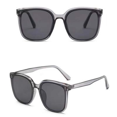 China New High Quality Sunglasses Fashion Sunscreen Cheap Sunglasses for sale