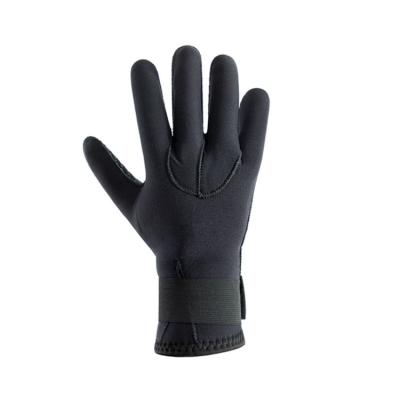 China Comfortable Diving Gloves Thermal Gloves 3mm Non-slip Stab Resistant Nylon Gloves for sale