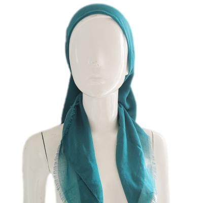 China Light and comfortable single hijab lady scarf women muslin solid color cotton scarf size TR large size for sale