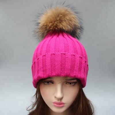 China JOINT Hot Pink Knitting Ribbed Knitting Raccoon Fur Pom Pom Hats Girl Lady Hats Pattern Hats for sale