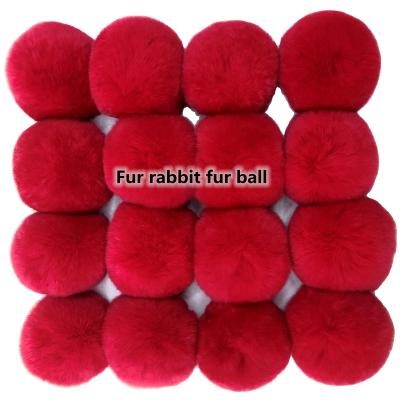 China Fashion Auto Cheap Price Real Fur Upholstery Custom Colored Mini Pom Poms Rabbit Fur Balls Head Chain Pompom for sale