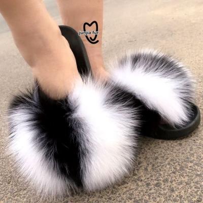 China Natural Real Fur Light Slides Raccoon Fox Fur House Slipper Sandal For Women Stylish for sale