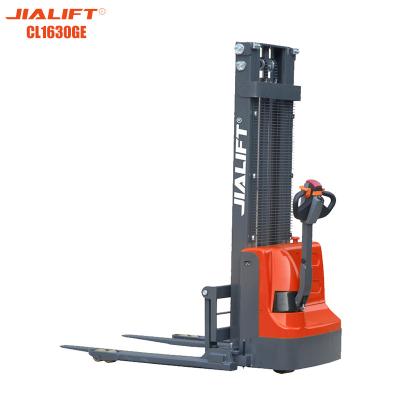 Cina 1.5kw stacker pedonale elettrico peso di trazione nominale 1600kg pallet stacker 3m in vendita