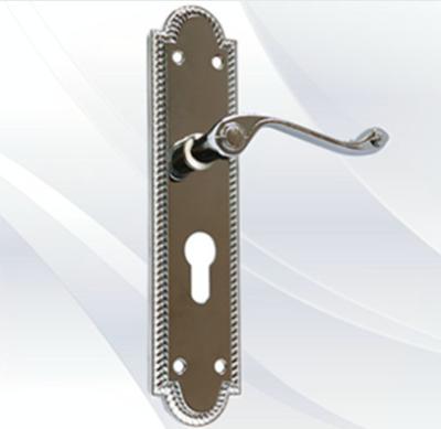 China Classic Door Chrome 235 Lock Handle Lock With High Quality for sale