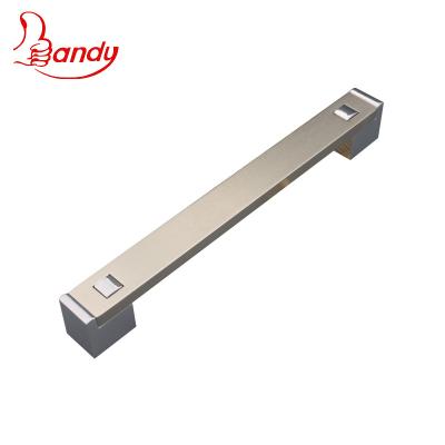 China Modern Furniture Accessory Hardware 2 Point On Profile Aluminum Color And Size Customized Zamak Leg Sideboard Handle for sale