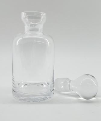 China Personal Care 200ml Glass Perfume Bottle Empty Perfumes Bottle With Beautiful for sale