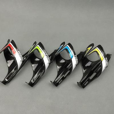 China Toseek HB00168 Full carbon fiber water bottle cage MTB/Road bicycle botellero carbono bike bottle cage for sale