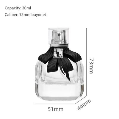 China Vintage Cosmetic Creative Glass Exquisite Small Sample Perfume Bottle 30ml New Perfume Bottle Portable Transparent Spray Dispensing Bottle for sale