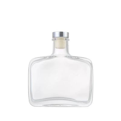 China Glass Bottle Cosmetic Clear Products Convenient And Durable Luxury Glass Perfume Bottle For Cosmetic Glass Flat Tubular Diffuser Bottle for sale