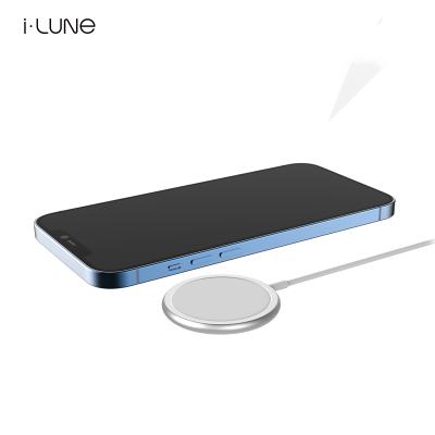 China 2022 New Arrival 15w Magsafing Magnetic Fast Charging Pad Mobile Phone Fast Wireless Charger for sale