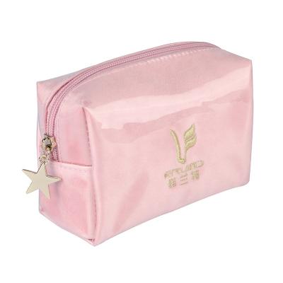 China Pink Velvet Mini Cosmetic Bag Fashion Travel Custom Portable Lipstick Makeup Bag for sale