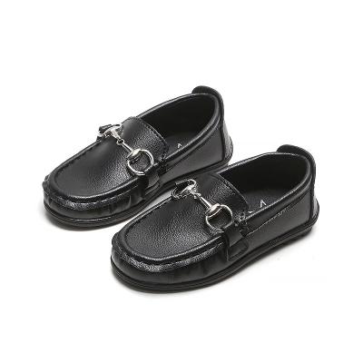 China Hot Selling Anti-Slippery Slip On Leather Children's Boys Boat Casual Shoes for sale