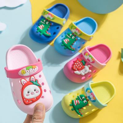 China Hot Selling Cute Flat Cartoon Animals Slides Children's Slippers Hole Kids Sandals for sale