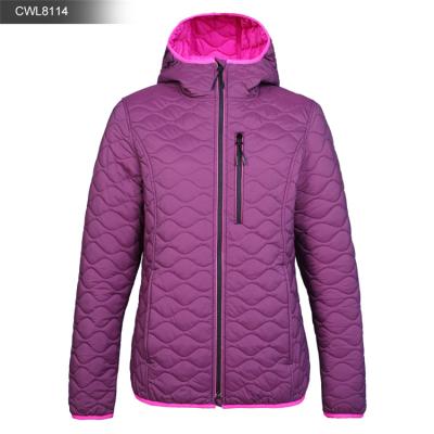 China Breathable Women's Padded Jacket Quilted With Wavy Patterns Lightweight Windproof Coat With Hood Jacket for sale