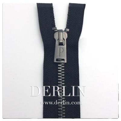 China Fashion Customized Design 7# Nickel Free Open End Hang Plated Polished Metal Zipper Shiny For Clothing Handbag for sale