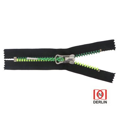 China No.8 Durable Special Plastic Zipper Auto Lock Black Strip With Two Color Round 50 Teeth Zipper 60 70 80 90cm for sale