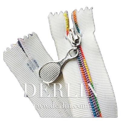 China Other Rainbow Teeth Special Teeth Coil Causal Bite Nylon Zipper for sale