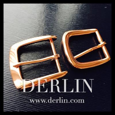 China Luxury Quality Shiny Polished Rose Gold Polished Metal Belt Pin Buckle for sale