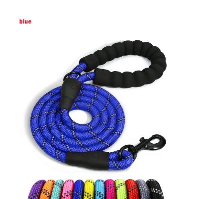 China Wholesale Thoughtful Design Stocked Circular Round Suitable for Medium and Large Dogs Thoughtful Dog Rope Leash for sale