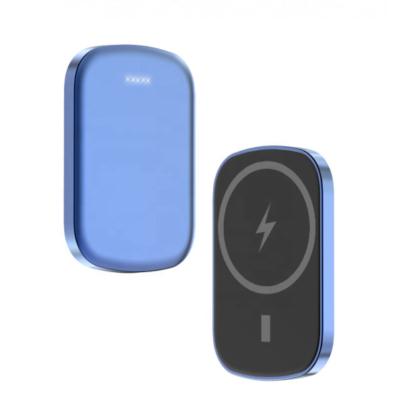 China Magnetic Wireless Fast Charging 5000mAh 15W USB Wireless Charger Power Bank Support Fast Charging PD 22.5W Portable Charger For iPhone 13 pro for sale