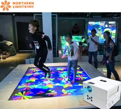 China Naughty Castle Interactive Trampoline Game 3500 Lumens 110V-250V à venda