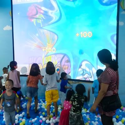 China Kids Interactive Gaming Projector System Smashing Balls Immersive Wall for sale