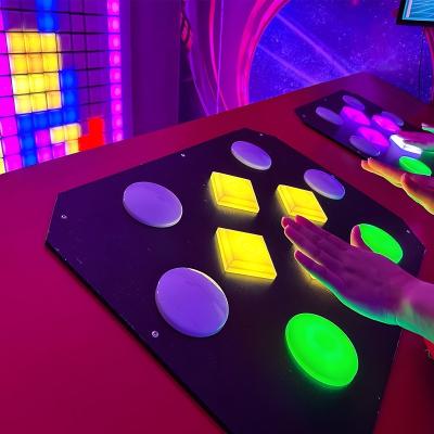 中国 アクティブ エクストリーム ハンドリング キッズ チームパーティ インタラクティブなLEDディスプレイ アクティベーション ピクセルゲーム 販売のため