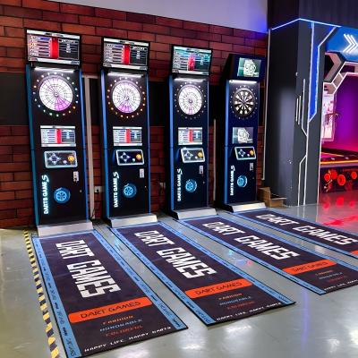 China Máquina comercial de dardos con luz LED Dart Target Online Match Coin Dart Arcade Machines en venta