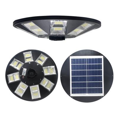 China Outdoor Garden All In One Solar Lights Waterproof Ip65 ABS 800w Led Solar Garden Light for sale