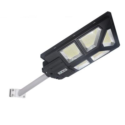 China ROAD high efficiency led solar lamp 200w all in one solar street light for sale