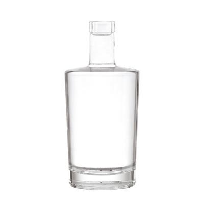 China Beverage 700ml 750ml Flat Shoulder Round Liquor Crystal Glass Bottles For Spirit Vodka Whiskey Gin for sale