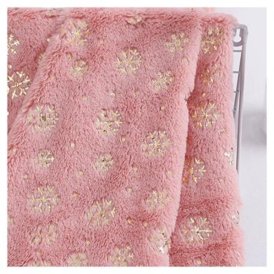 China New Arrival Gabardine Jacquard Velvet Fabric Fashion Velvet Fabric Shrink-Resistant Textiles for sale