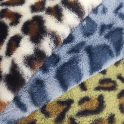 China Velvet Leopard Digital Print Shrink-Resistant Fabric For Baby Blanket Pajamas Lining Bedding Home Textile for sale