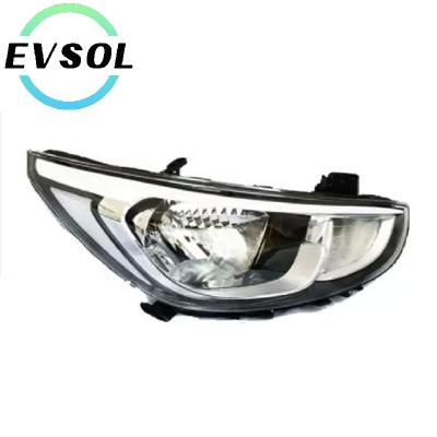 China Cool Fast Wholesale Price Car Front Headlamp 92101-1R520 Halogen and Xenon Headlights for Hyundai Accent 2015 2016 2017 White Version for sale