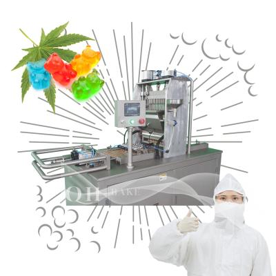 China Small candy making machine price jelly making machine gummy depositing machine à venda