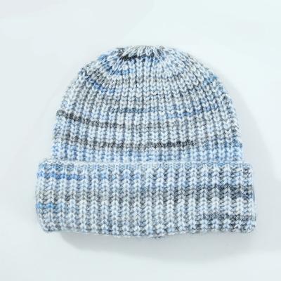 China COMMON Female stylish cuffed beanie warm winter gradient wool hat for sale