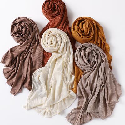 China Durable New Scarf Shawls Knitted Striped Fabric Ladies Scarf Wholesale Fashionable Hijab Long Scarf for sale