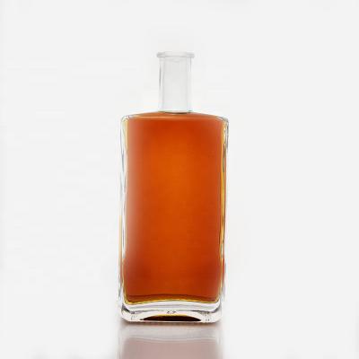 China New Hot Sale Liquor Glass Custom Perfume Bottle 700ml 50ml Liquor Bottles 750ml Glass Bottle Wholesale for sale