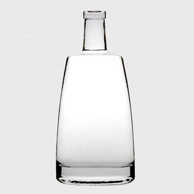 China Unique Liquor Liquor Bottles Wholesale Intense Flat 1 L 1000ml Liquor Glass Flask Liquor Beer Glass Bottle Bottle for sale