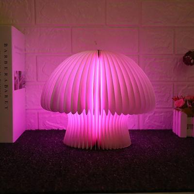 China Amazon 2021 portable hot sellings mushroom table lamp for indoor gifts night light decoration for sale