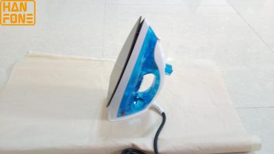 China High Efficiency Solar DC Appliances 1.5m Cord Length Aluminum Bottom Dry Iron for sale