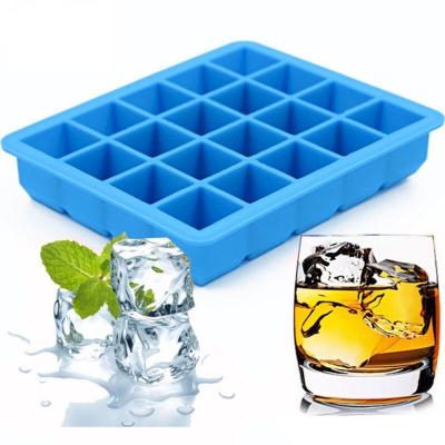 China Silicone Ice Cube Tray 15*12.3*2.3cm for Freezer Easy Release Square Shaped Ice Mould for sale