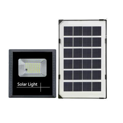 China Residential ABS Material 50w Flood Light With Solar Panels For Garden Lighting for sale