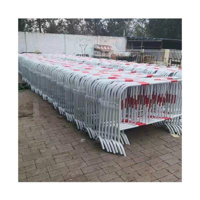 China Outdoor Heavy Duty 1.2*2m Galvanized Pipe Galvanized Crowd Control Barrier For Traffic Road Safety for sale