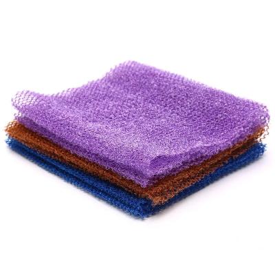 China EXFOLIATING Custom Skin Exfoliating Long Back Scrubber Mesh Shower Scrubbing Sponge Nylon Nylon Bathing African Net Sponge for sale