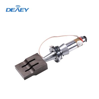 China Welding China 15khz 2600w Welding Piezoelectric Ultrasonic Transducer With Flange for sale